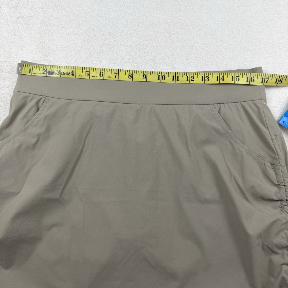 NWT-Columbia Omni-Shield Omni-Shade Skort Skirt Active Fit Size L Tusk/Tan - Picture 9 of 10